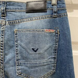 NWOT HUDSON Jeans, 18